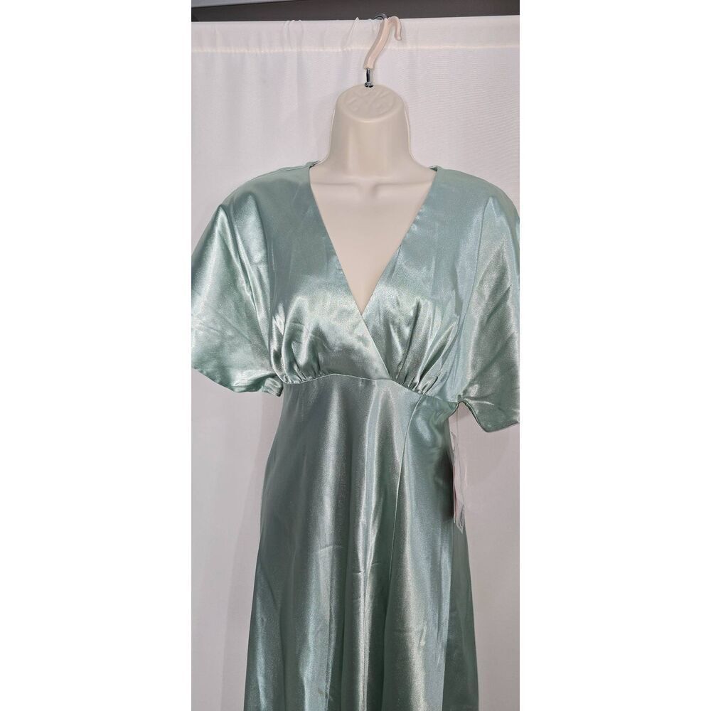 Birdy Grey Jesse Kimono Shiny Satin Dress Small - Picture 2 of 10